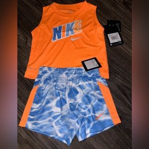 NEW Baby boy Nike short set 12m